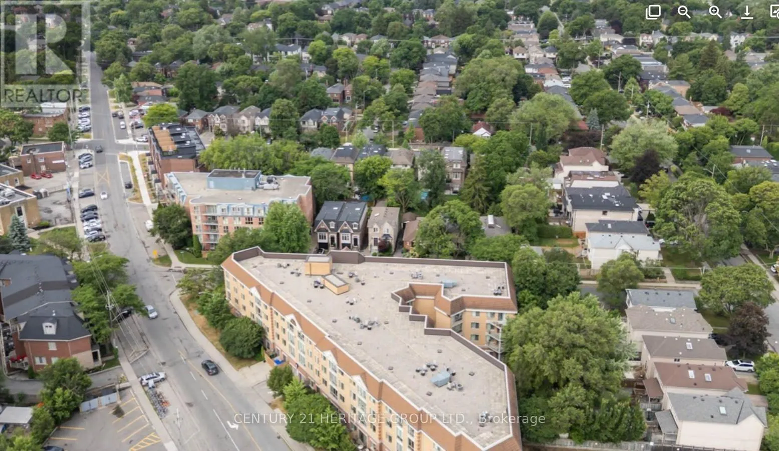 303 - 211 RANDOLPH ROAD