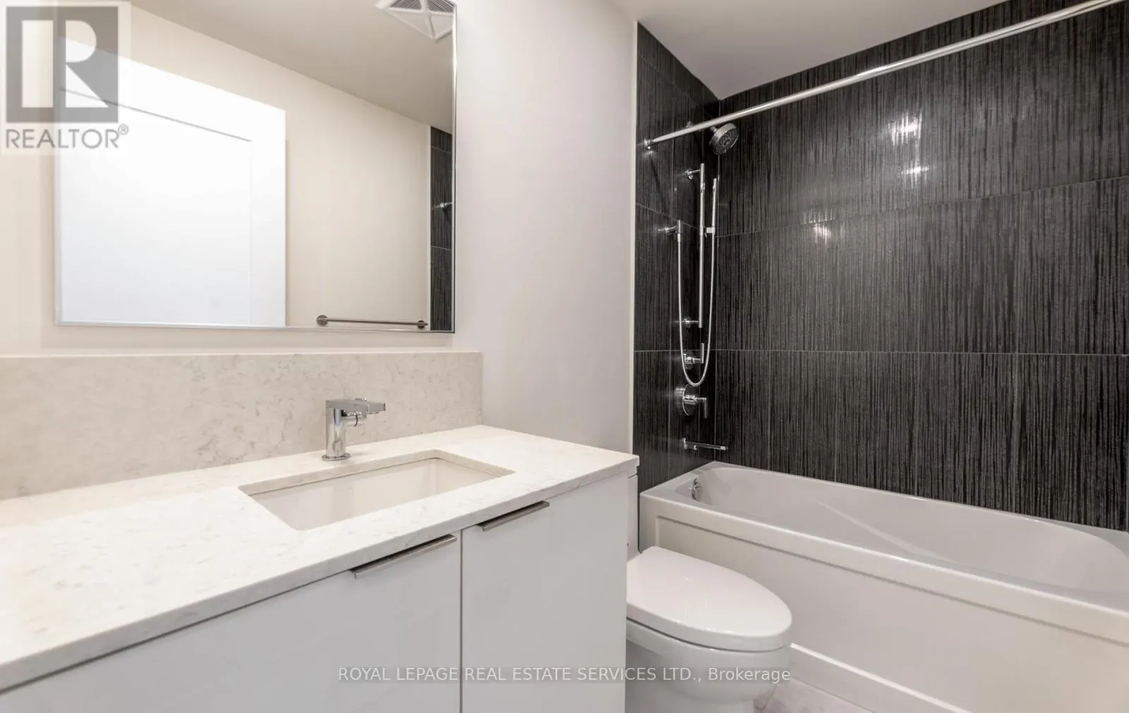 1307 - 28 FREEDLAND STREET
