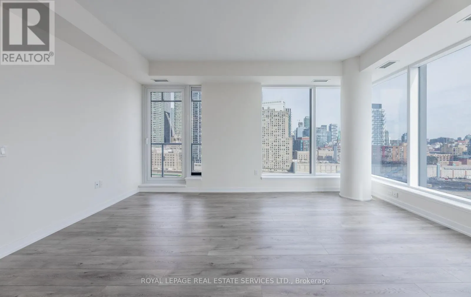 1307 - 28 FREEDLAND STREET