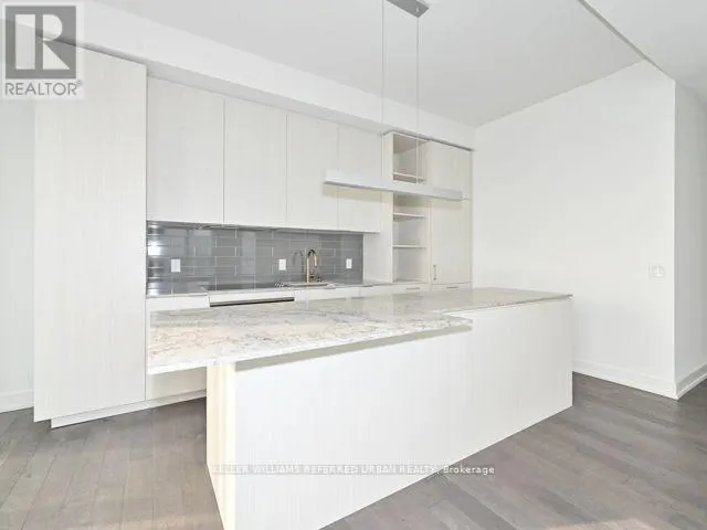 4001 - 15 LOWER JARVIS STREET
