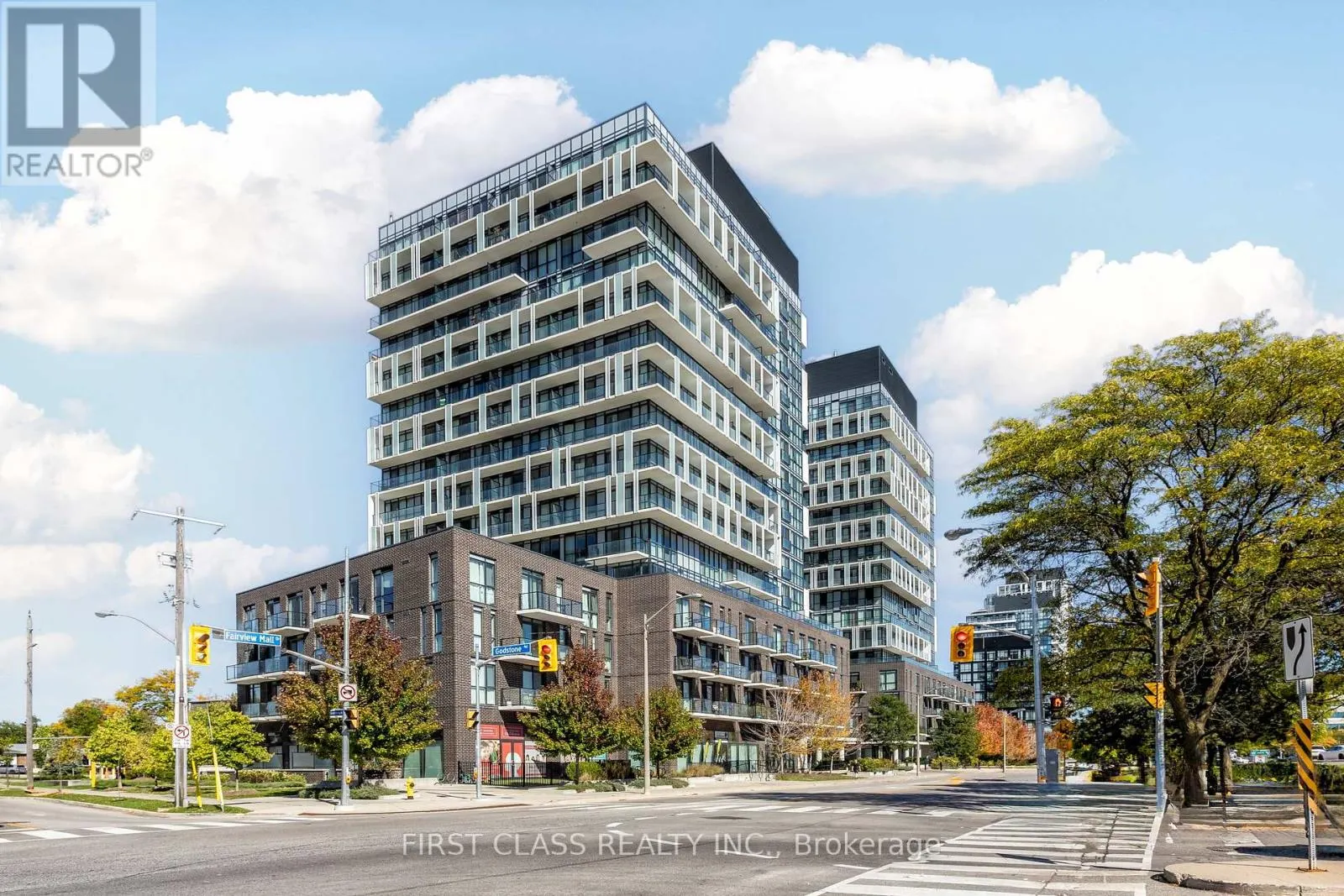 1406 - 128 FAIRVIEW MALL DRIVE