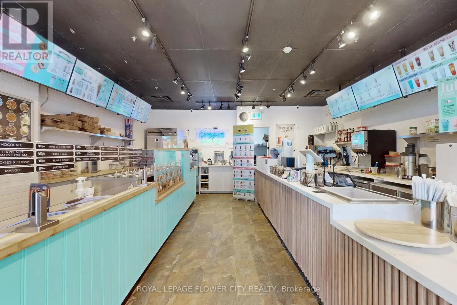 104 - 320 RICHMOND STREET E
