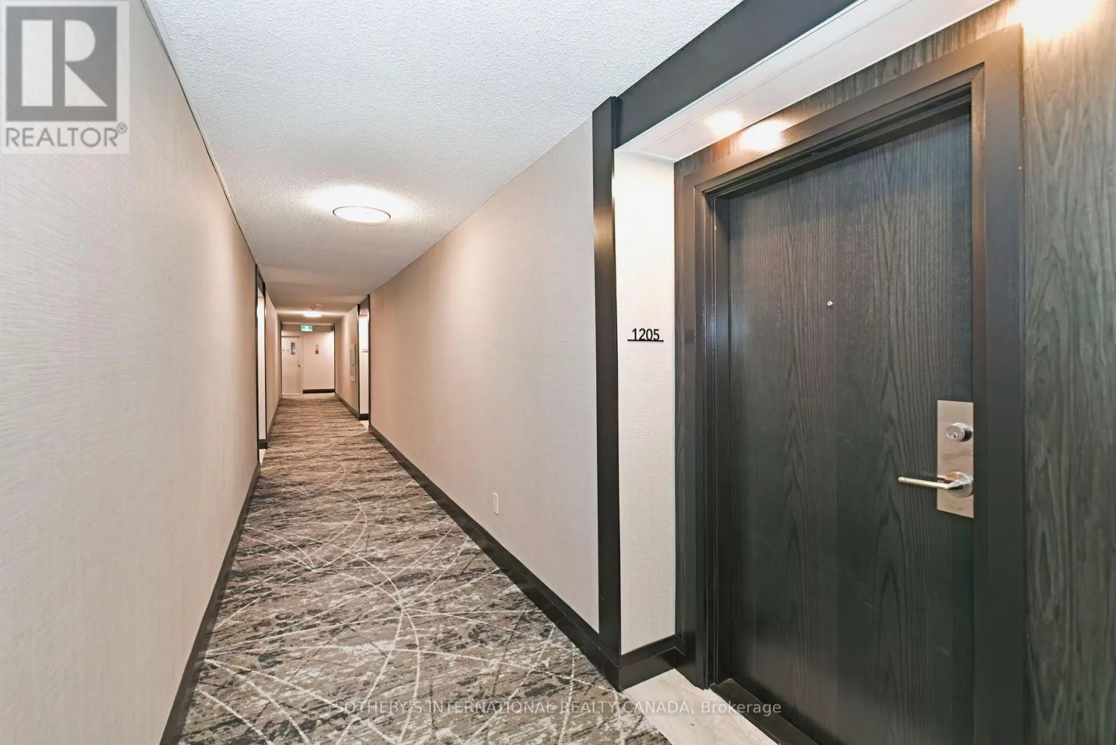 1205 - 3000 BATHURST STREET E