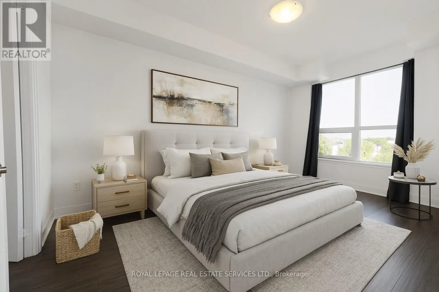 527 - 120 DALLIMORE CIRCLE