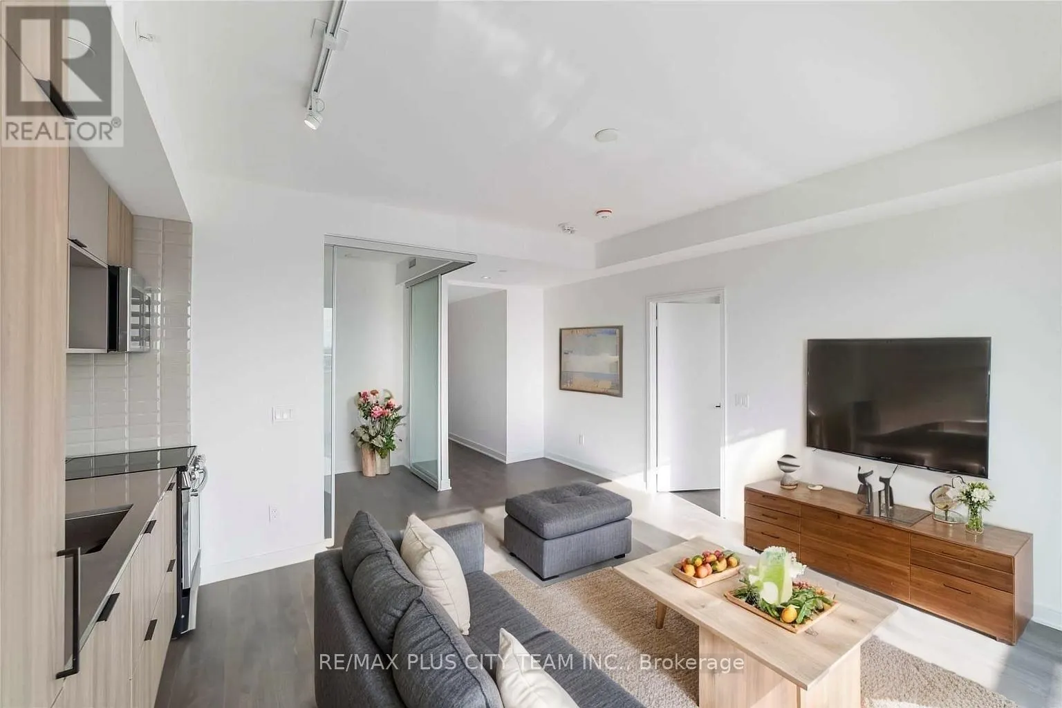405 - 60 TANNERY ROAD