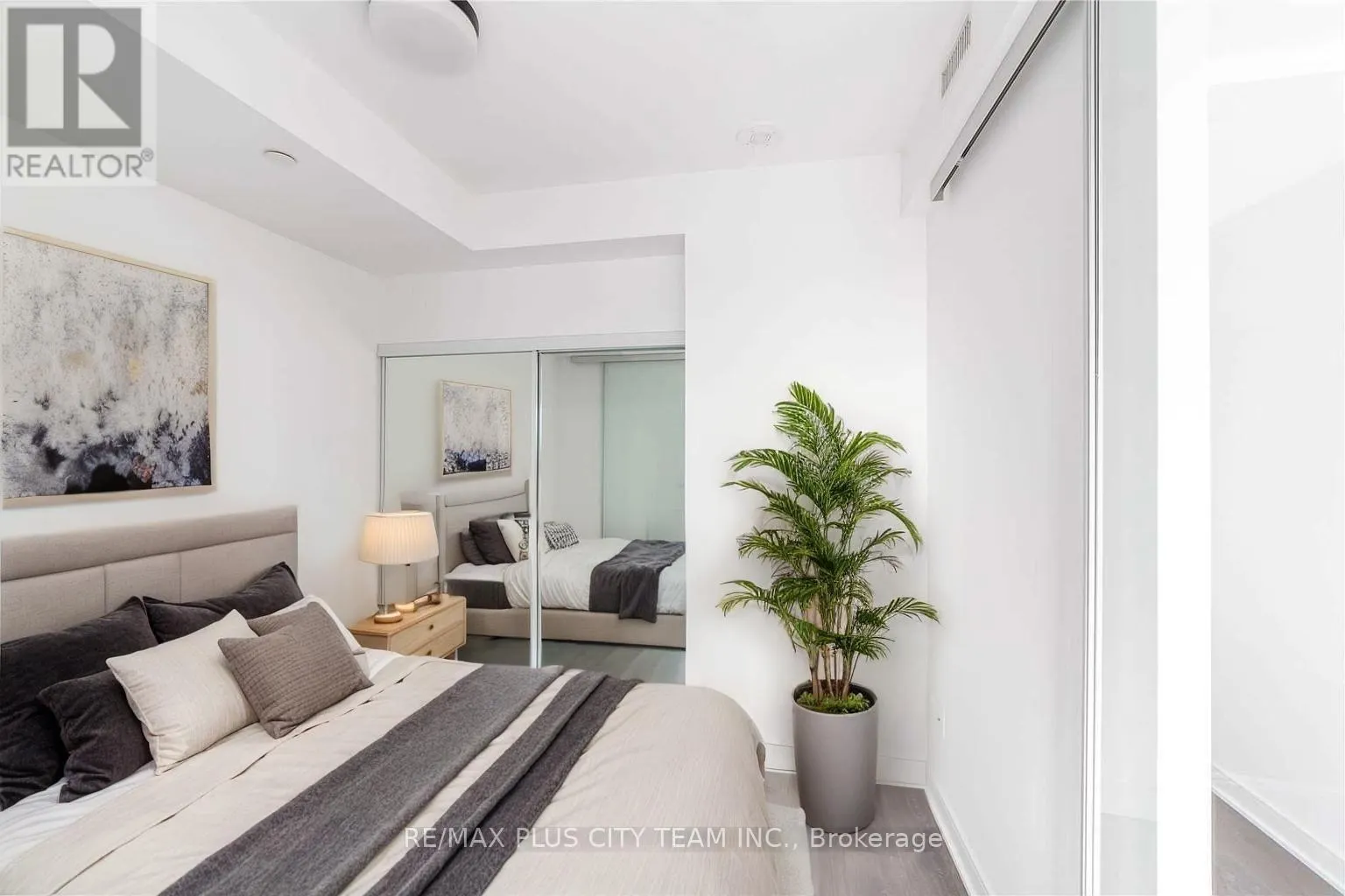 405 - 60 TANNERY ROAD