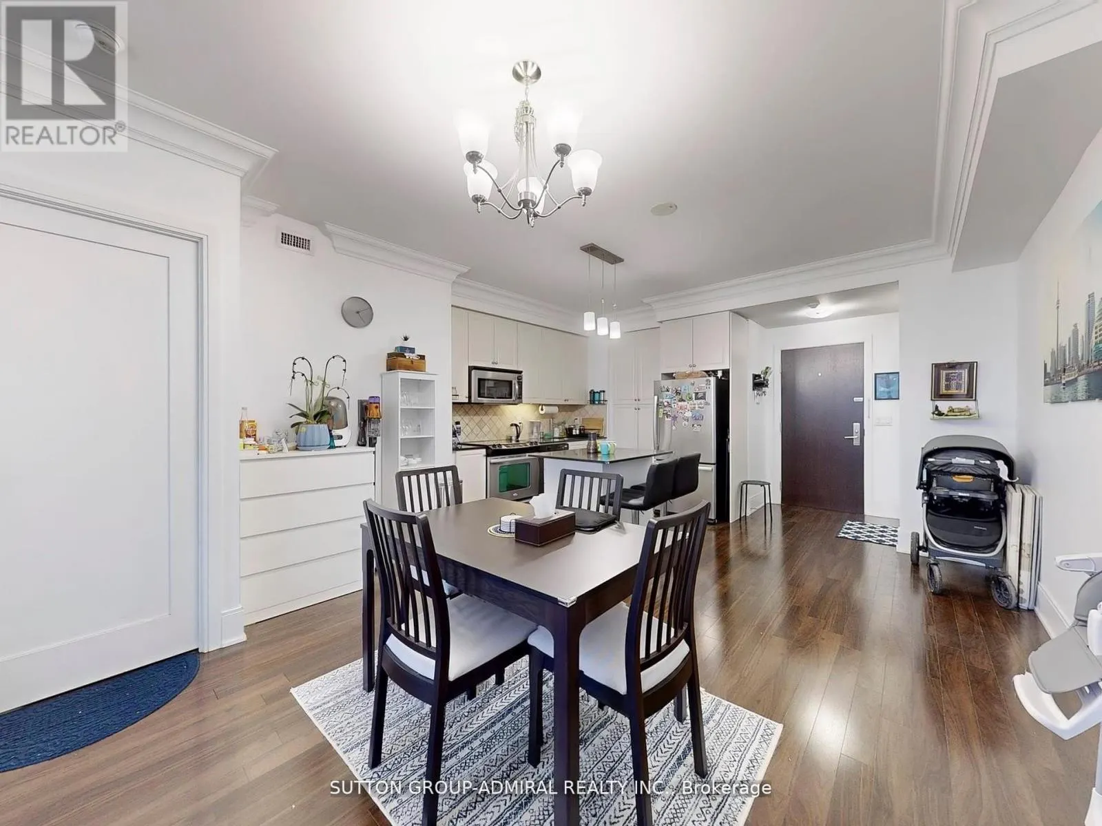 1916 - 70 ROEHAMPTON AVENUE W