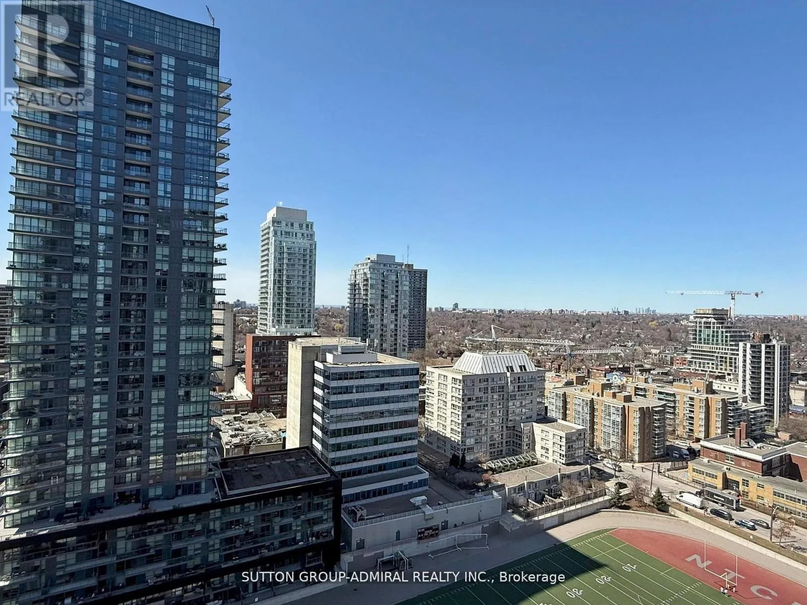1916 - 70 ROEHAMPTON AVENUE W