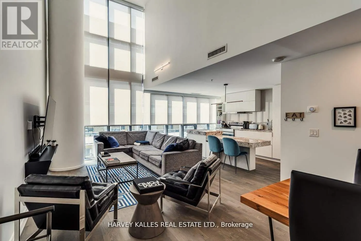 801 - 101 CHARLES STREET E