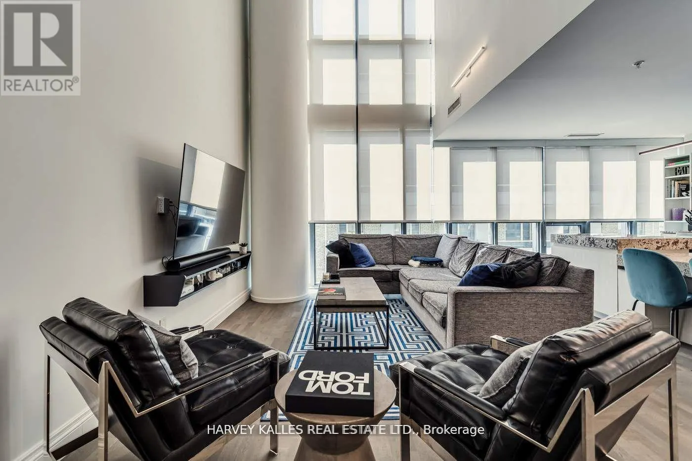 801 - 101 CHARLES STREET E