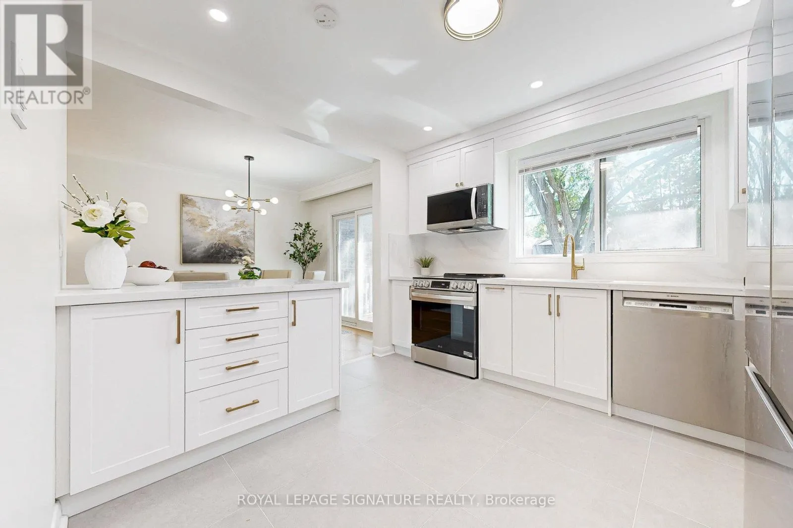 45 CARONPORT CRESCENT