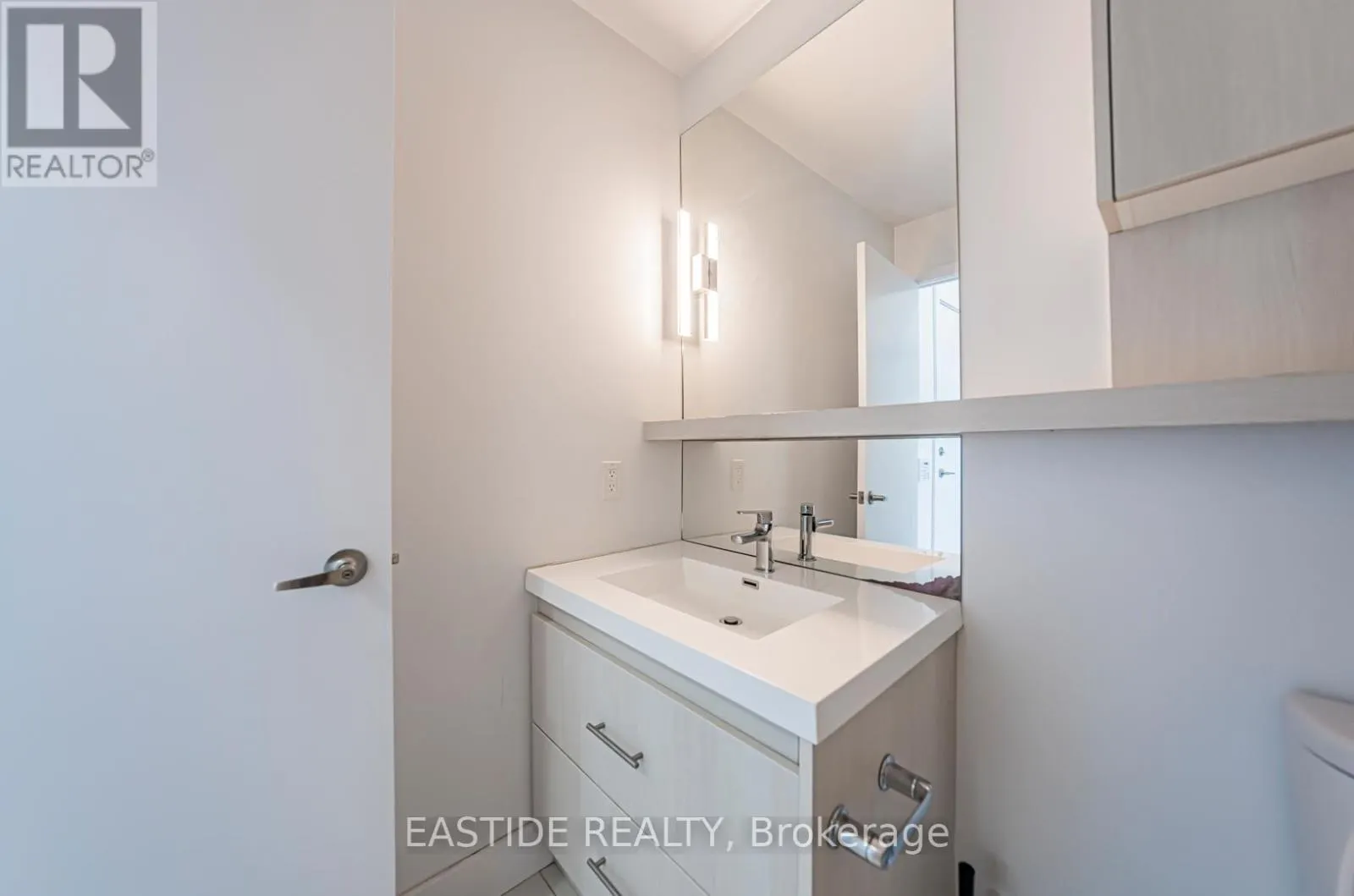 1201 - 150 FAIRVIEW MALL DRIVE