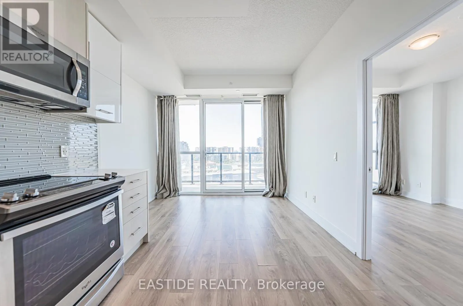 1201 - 150 FAIRVIEW MALL DRIVE