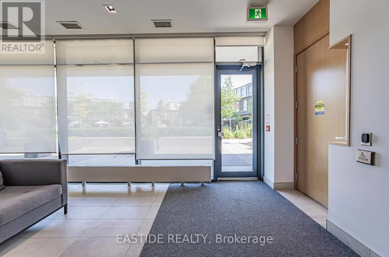 1201 - 150 FAIRVIEW MALL DRIVE