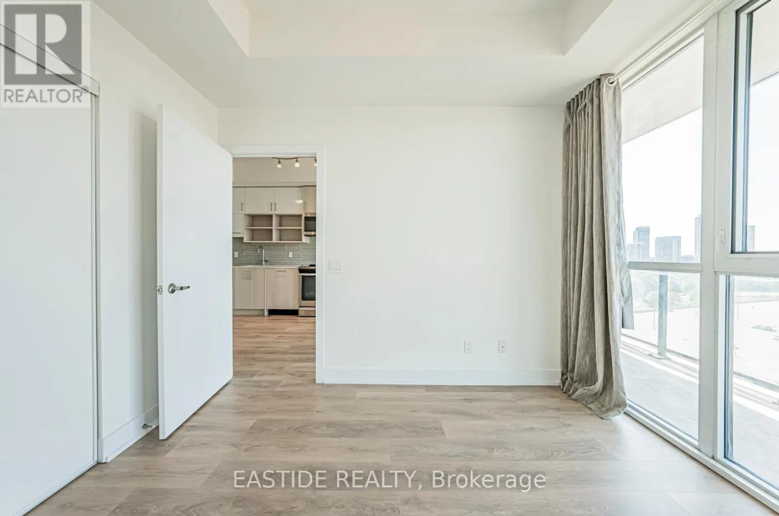1201 - 150 FAIRVIEW MALL DRIVE