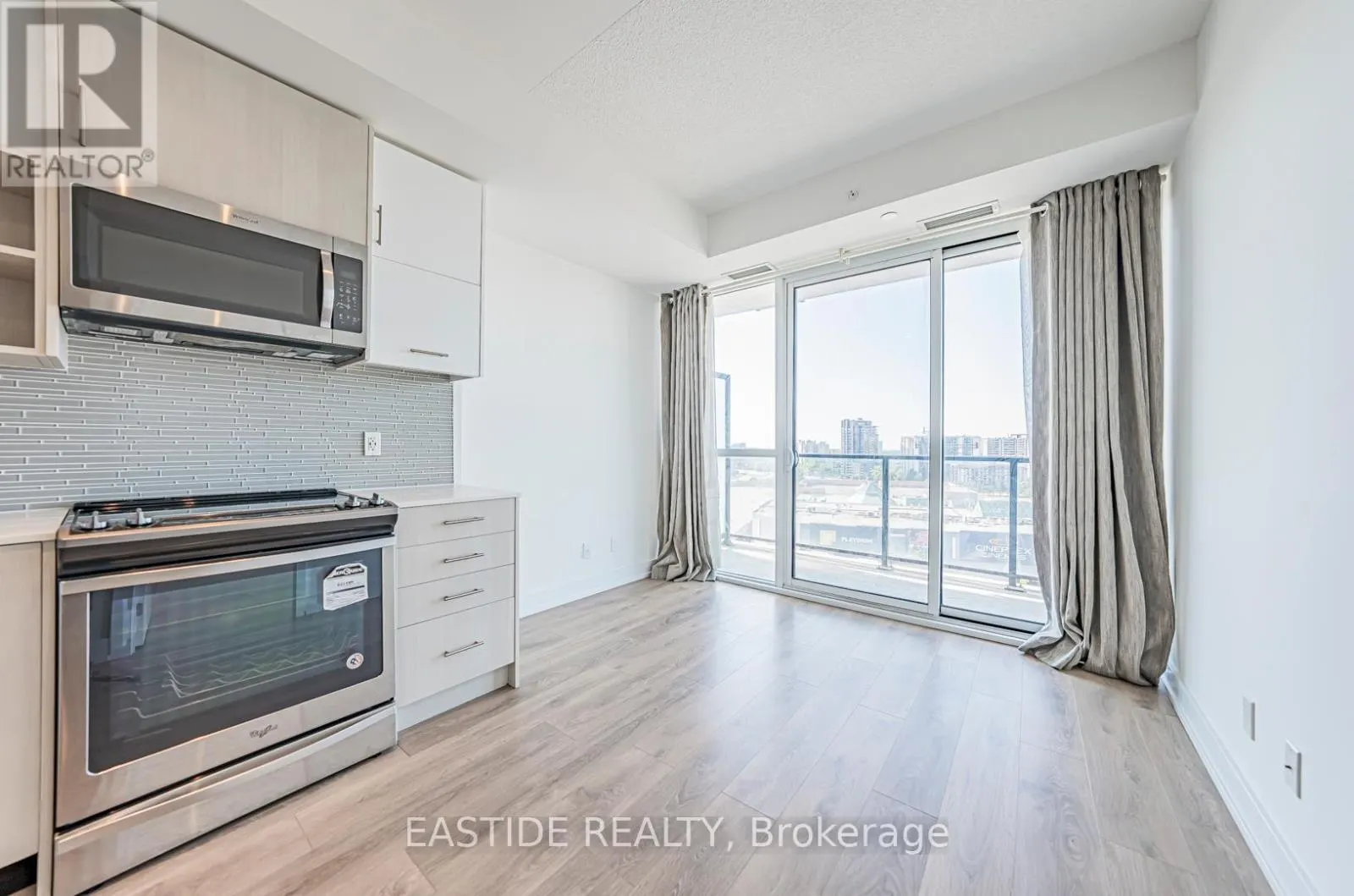 1201 - 150 FAIRVIEW MALL DRIVE