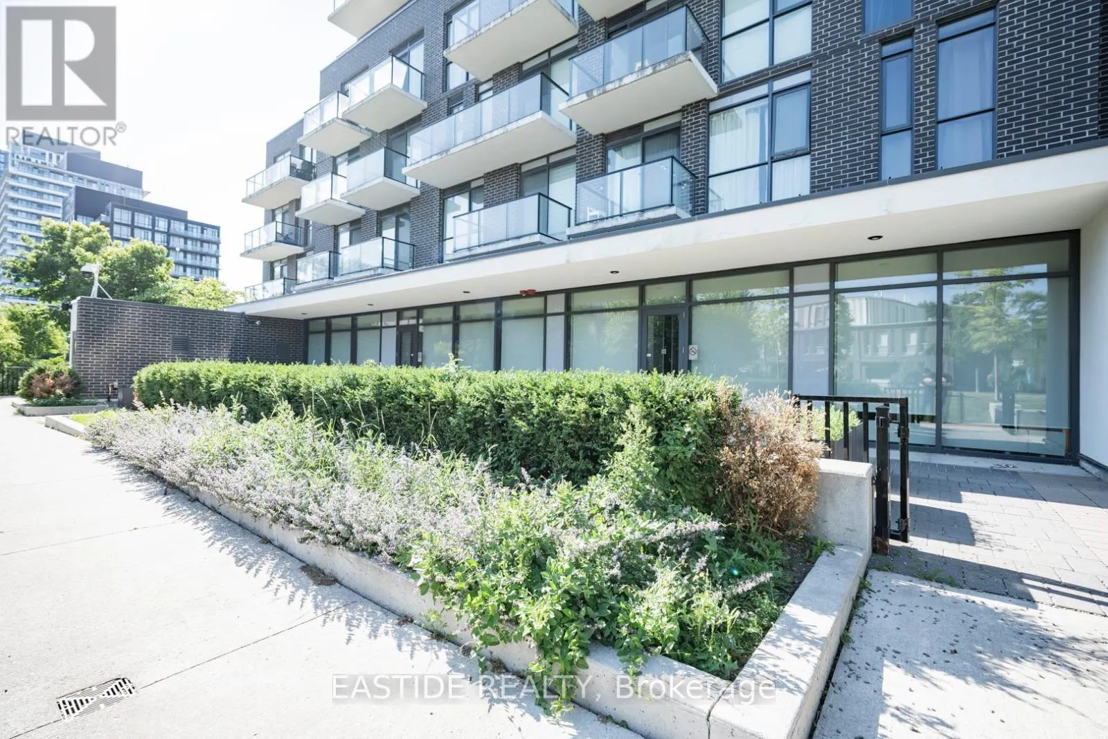 1201 - 150 FAIRVIEW MALL DRIVE