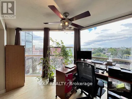 705 - 725 KING STREET W