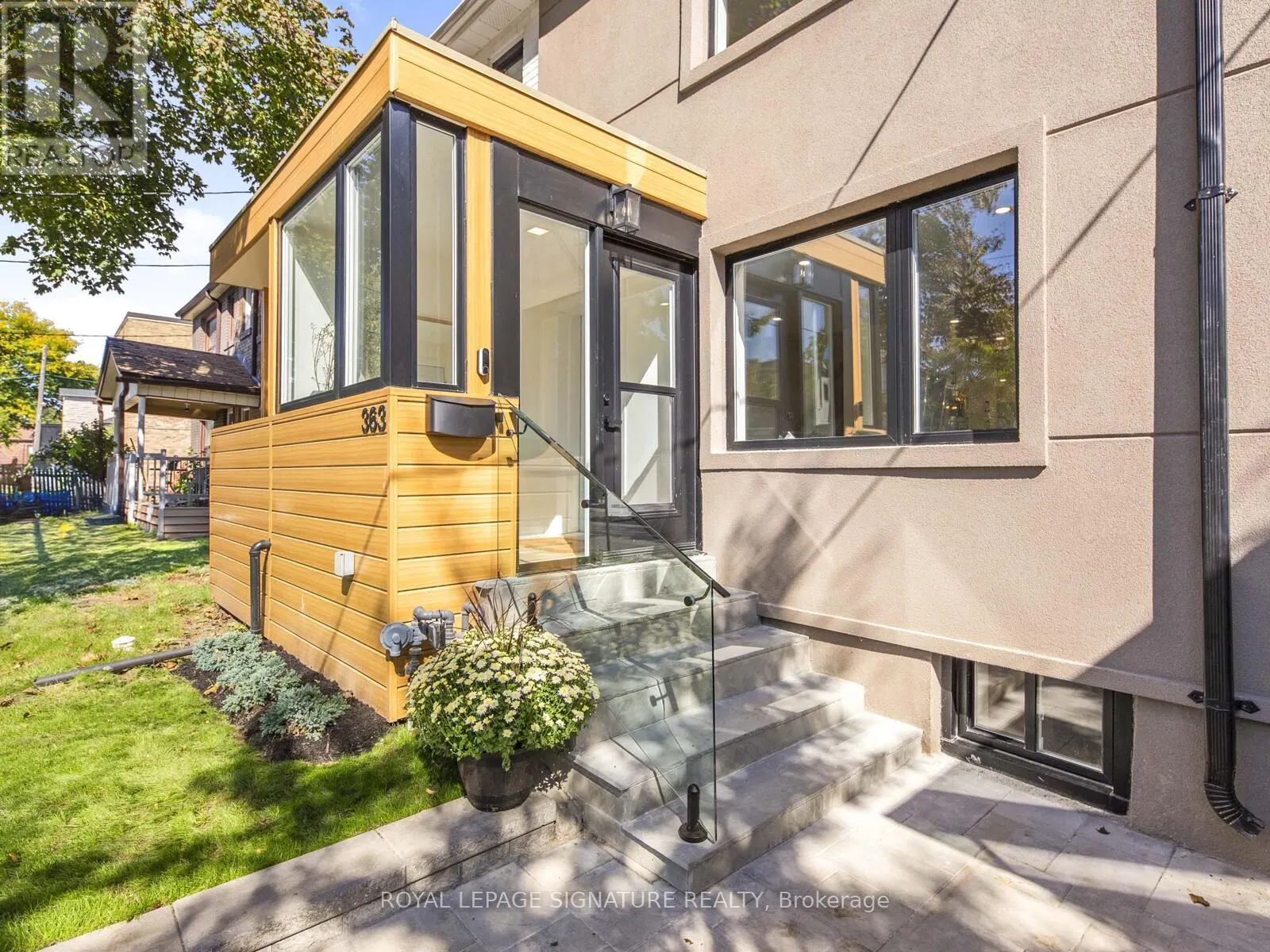 363 ATLAS AVENUE