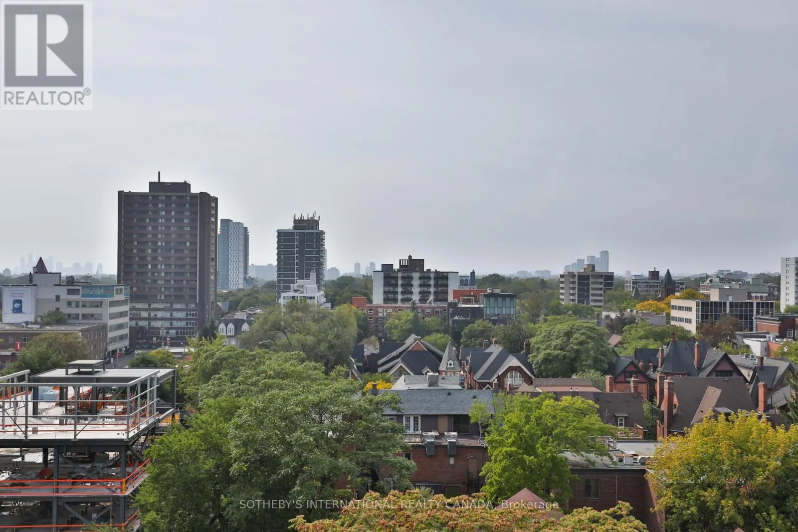 723 - 95 PRINCE ARTHUR DRIVE