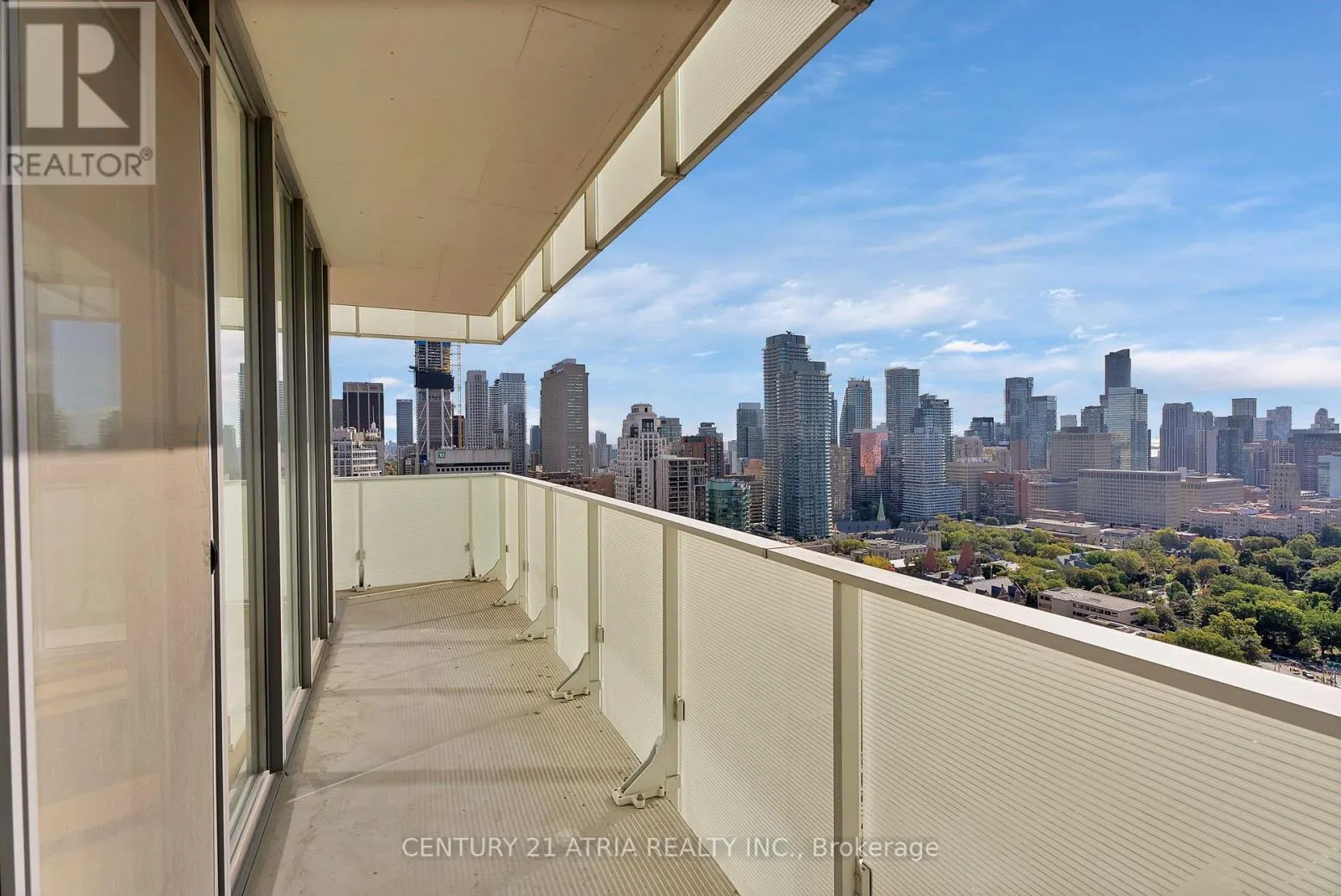 3002 - 200 BLOOR STREET W