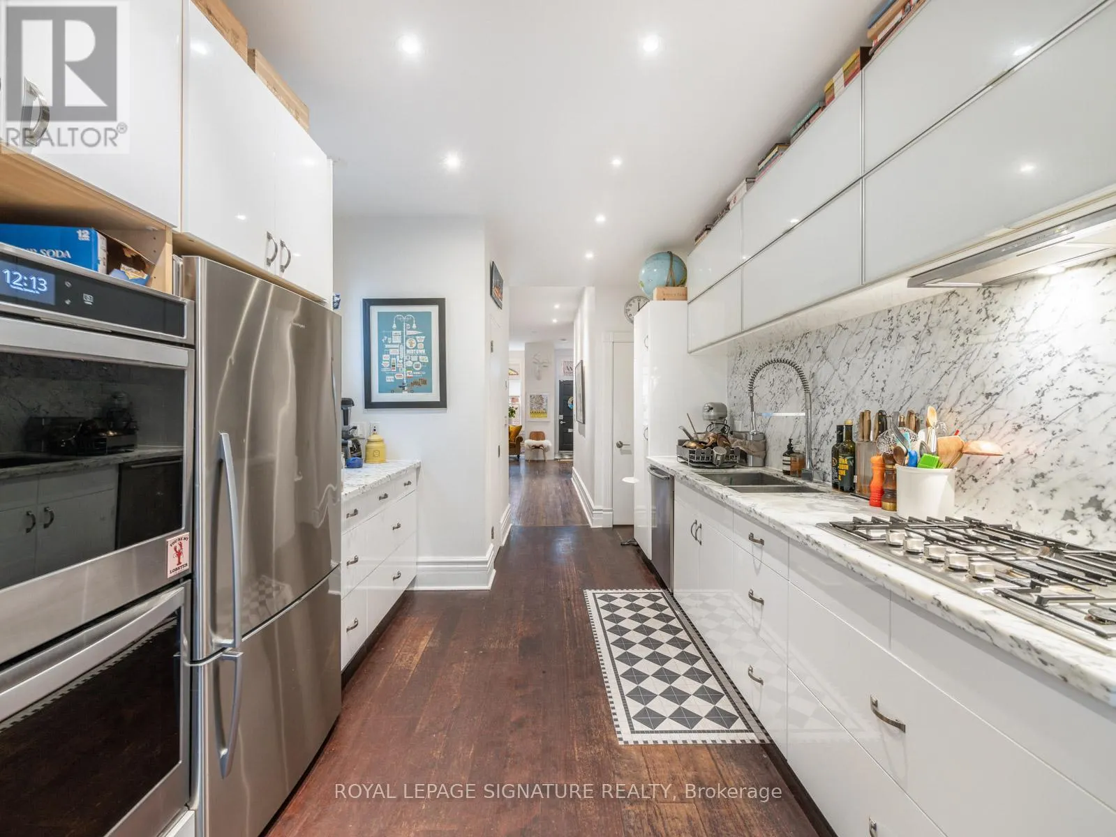14 TRANBY AVENUE