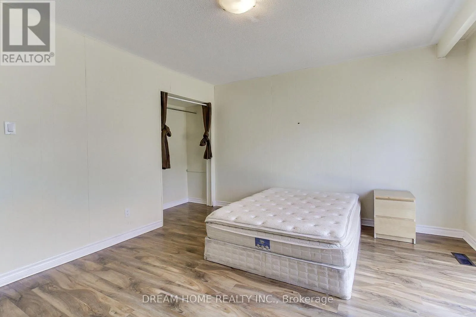 108 MINTWOOD DRIVE