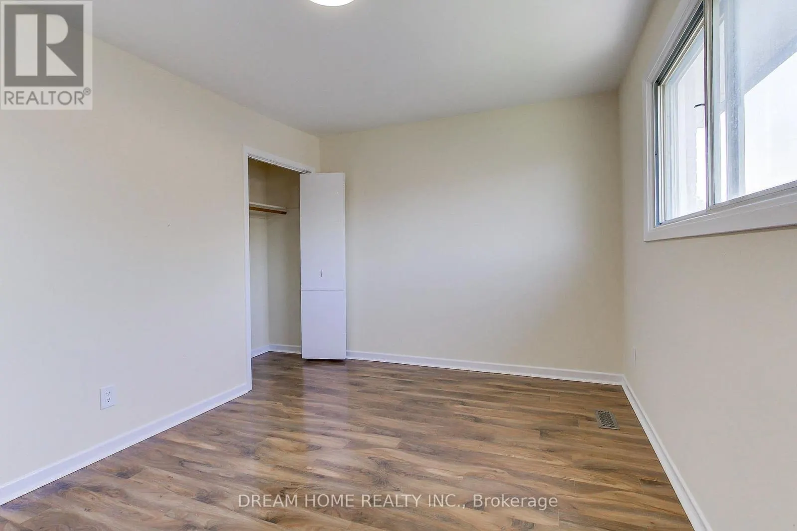 108 MINTWOOD DRIVE
