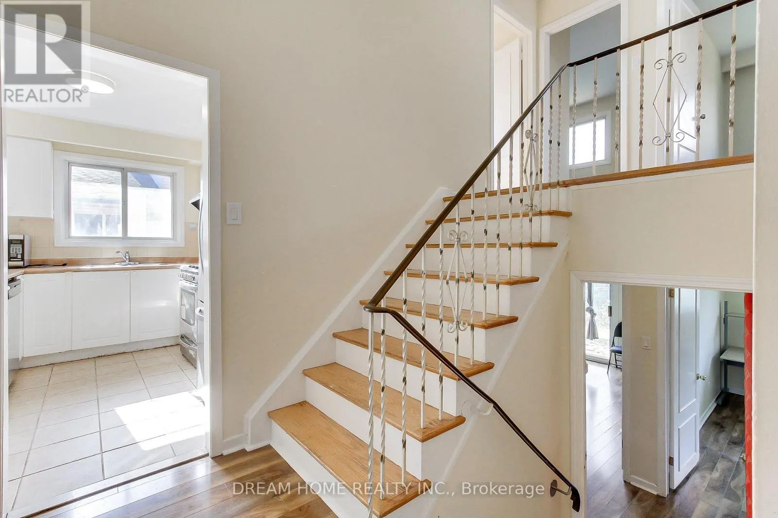 108 MINTWOOD DRIVE