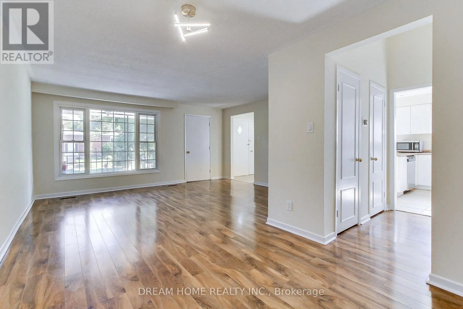 108 MINTWOOD DRIVE