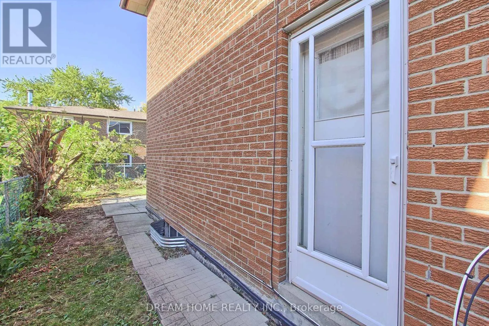 108 MINTWOOD DRIVE