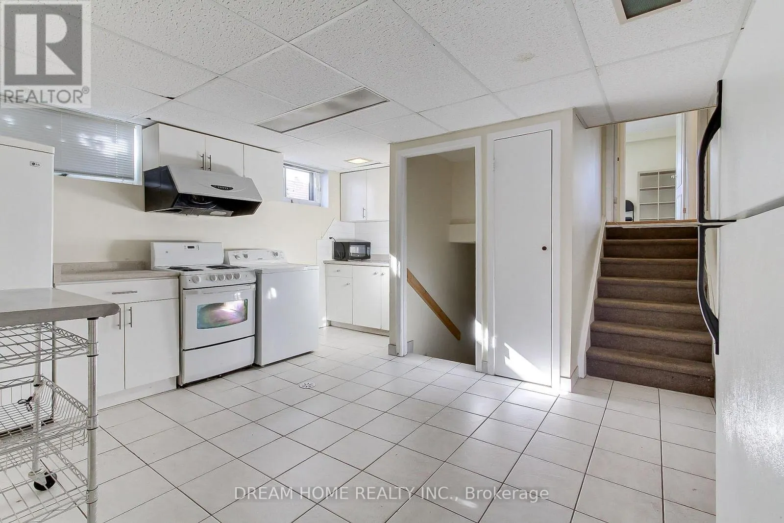 108 MINTWOOD DRIVE