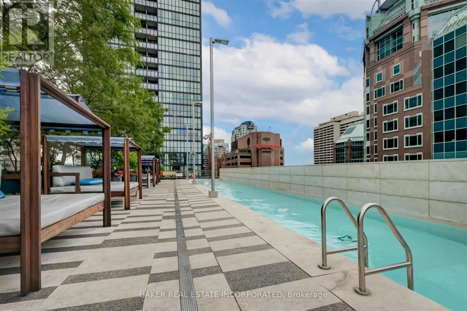 2103 - 101 CHARLES STREET E