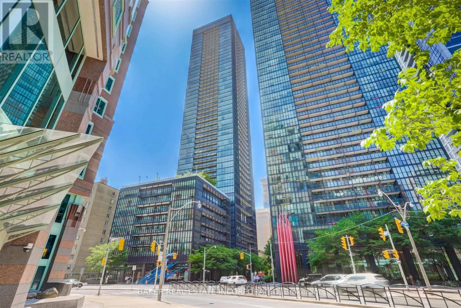 2103 - 101 CHARLES STREET E