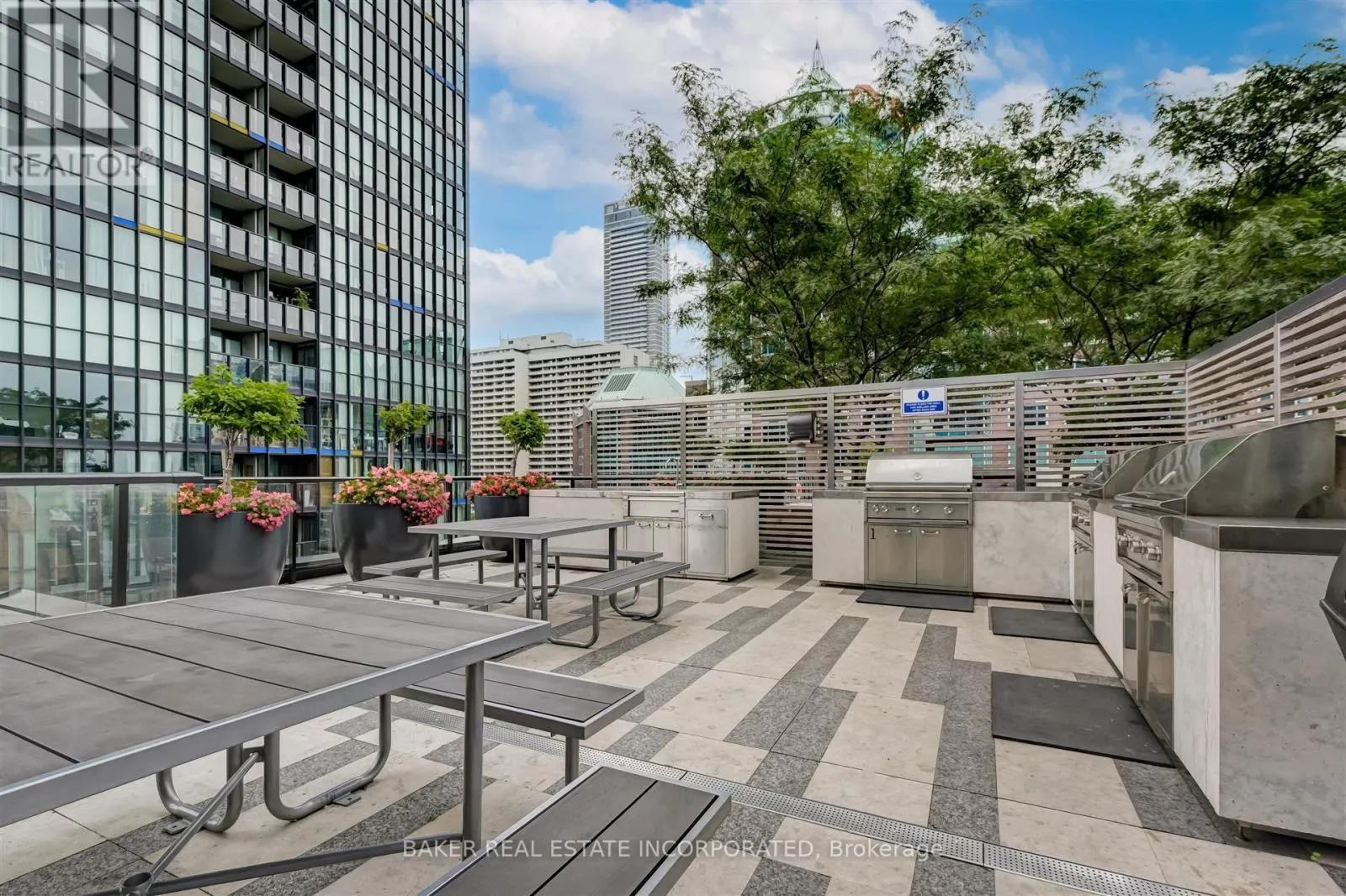 2103 - 101 CHARLES STREET E