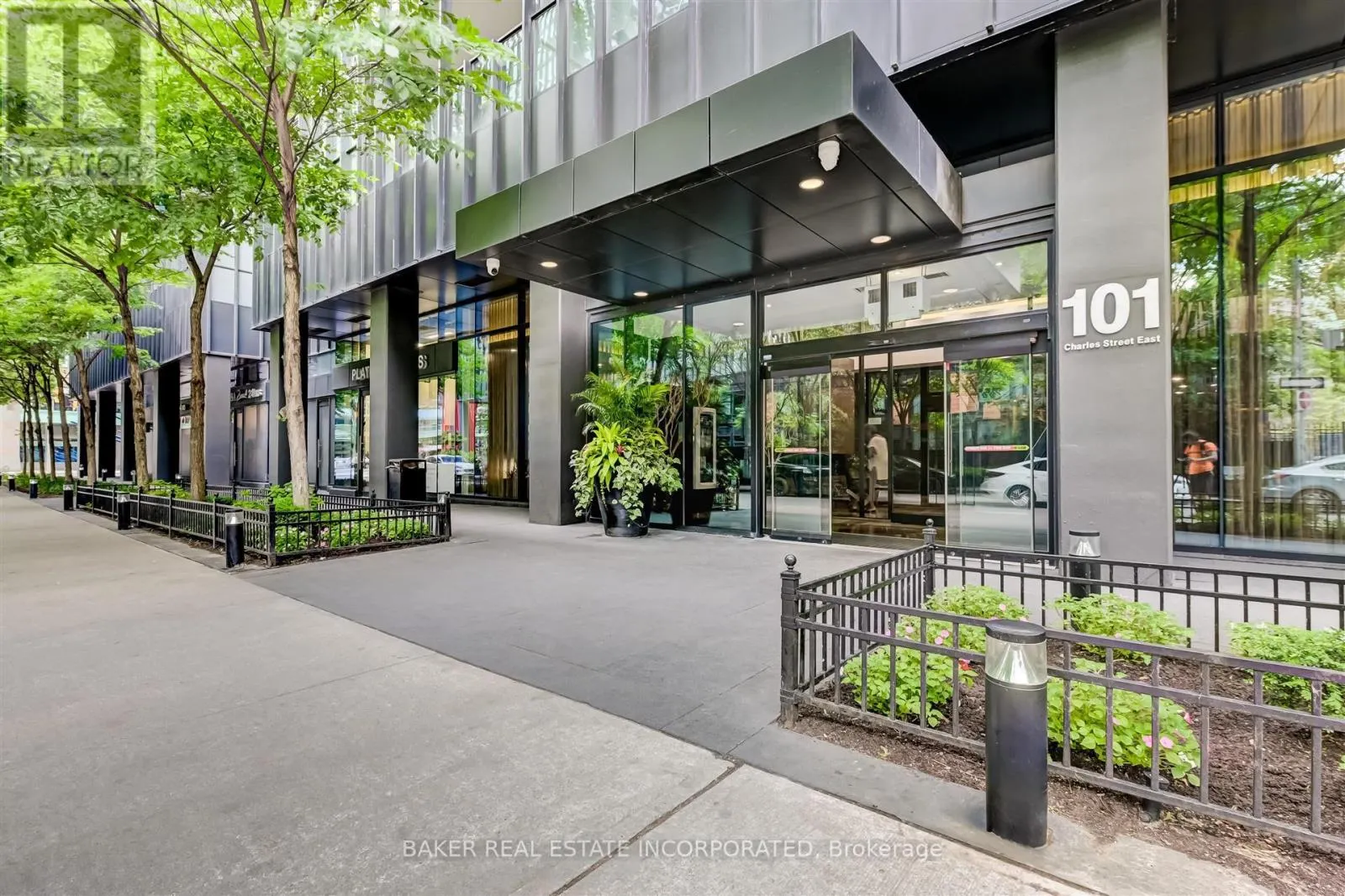 2103 - 101 CHARLES STREET E