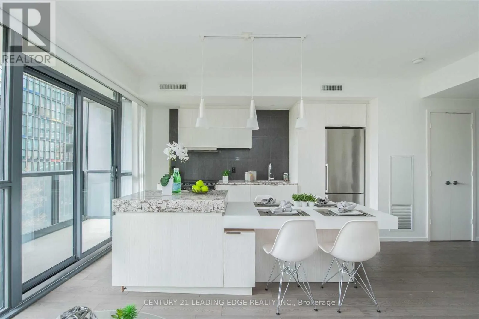 509 - 101 CHARLES STREET E