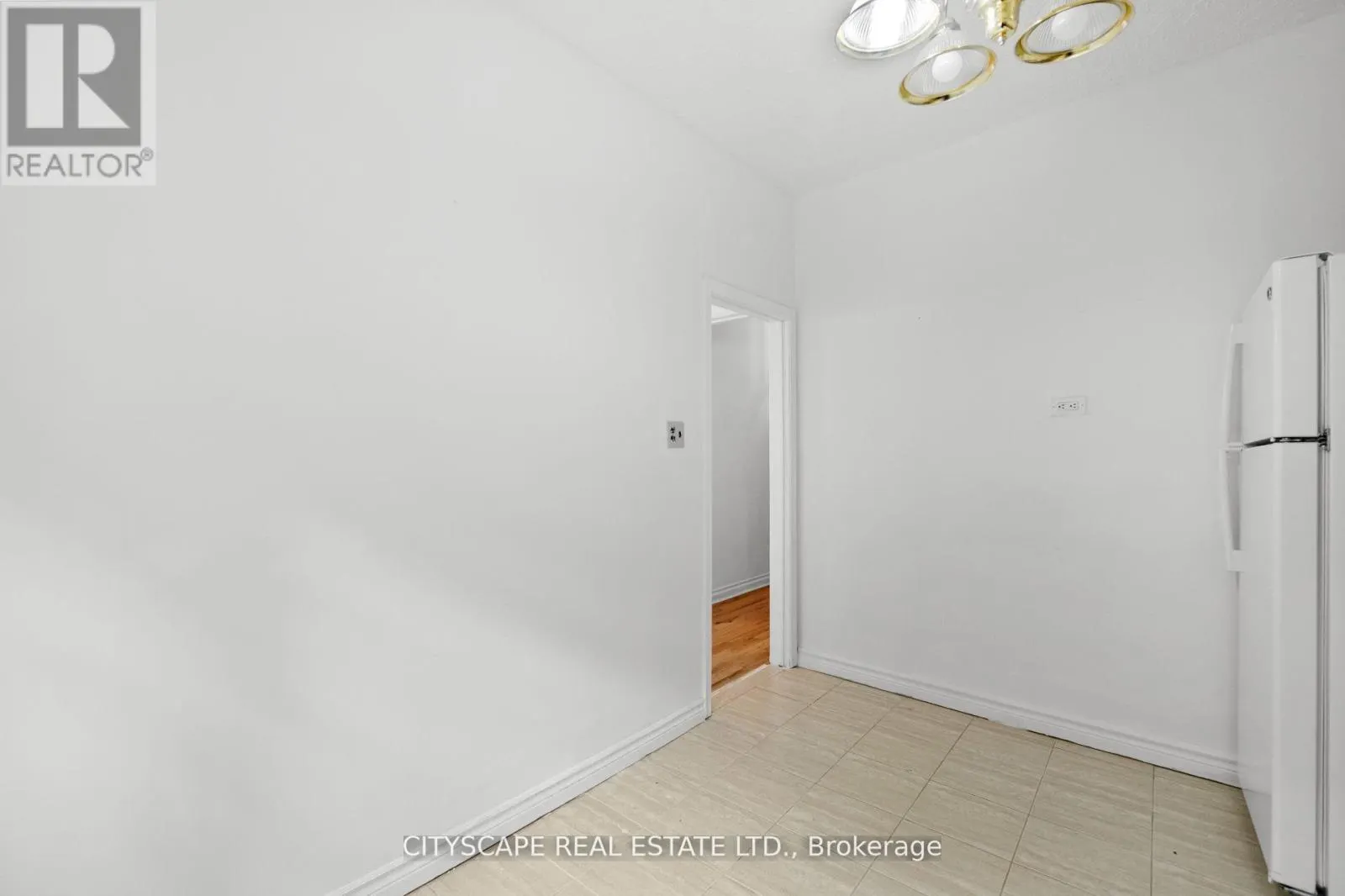 92 BELLWOODS AVENUE