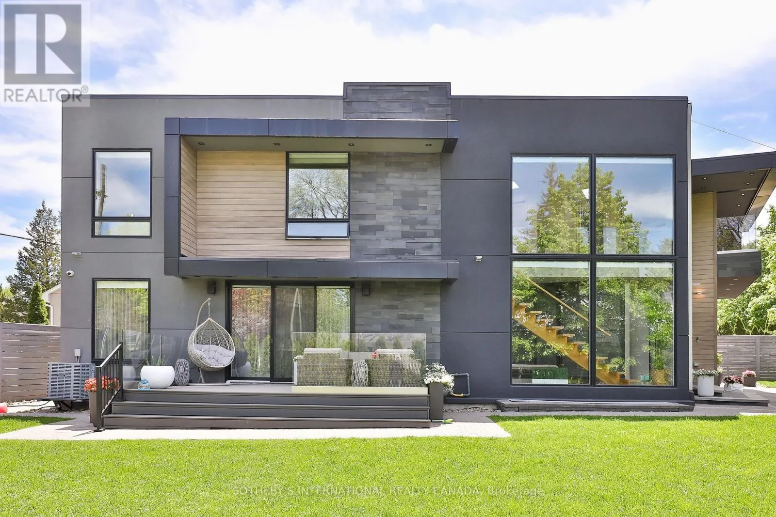 31 OVERTON CRESCENT