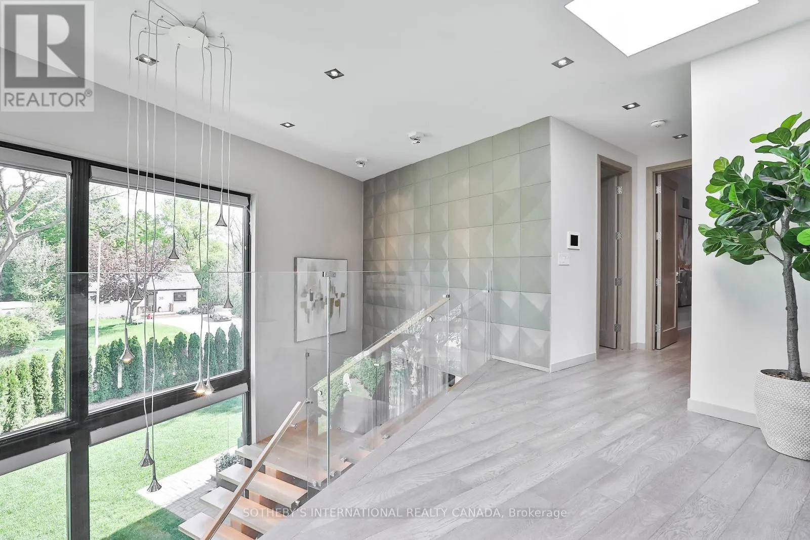 31 OVERTON CRESCENT