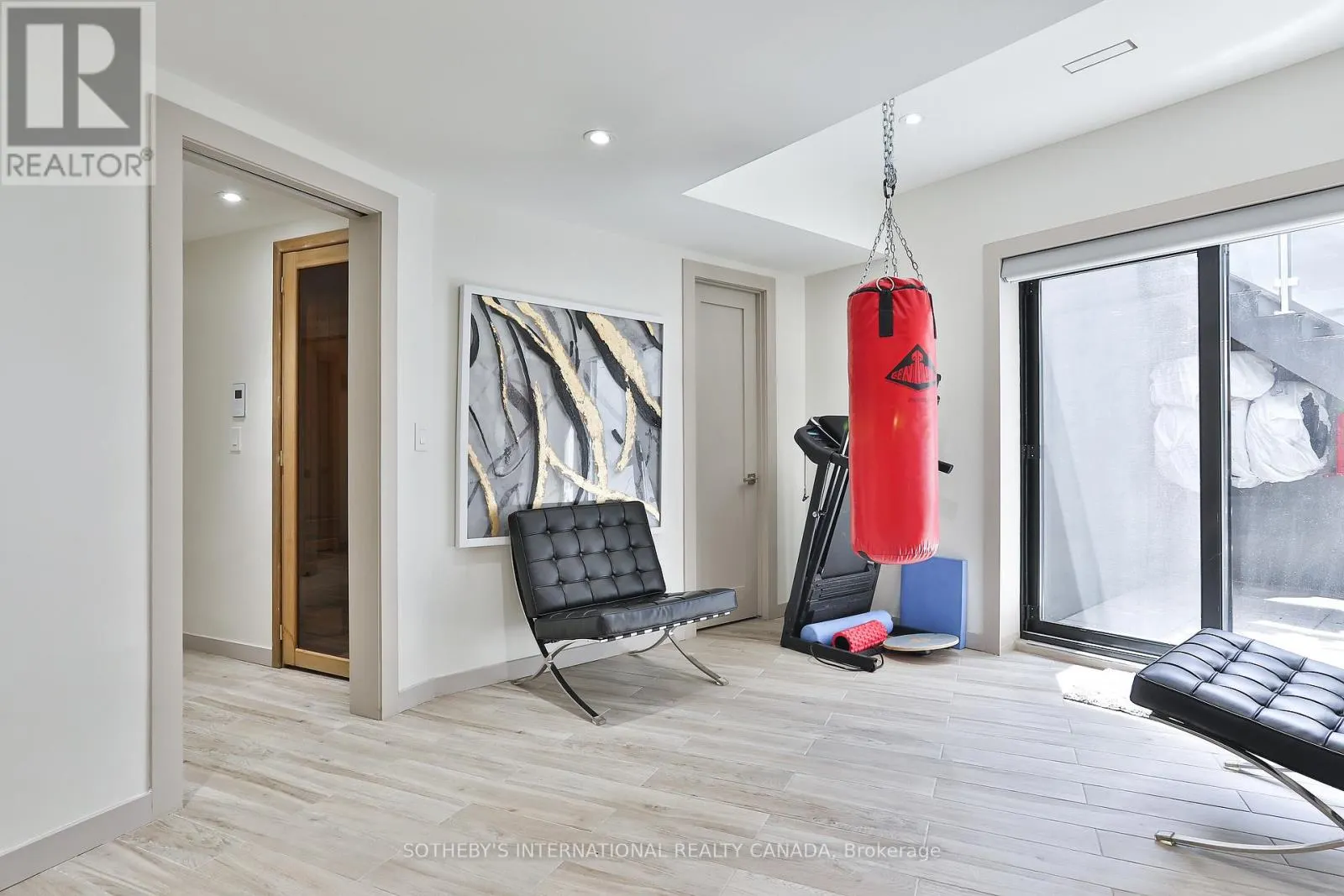 31 OVERTON CRESCENT