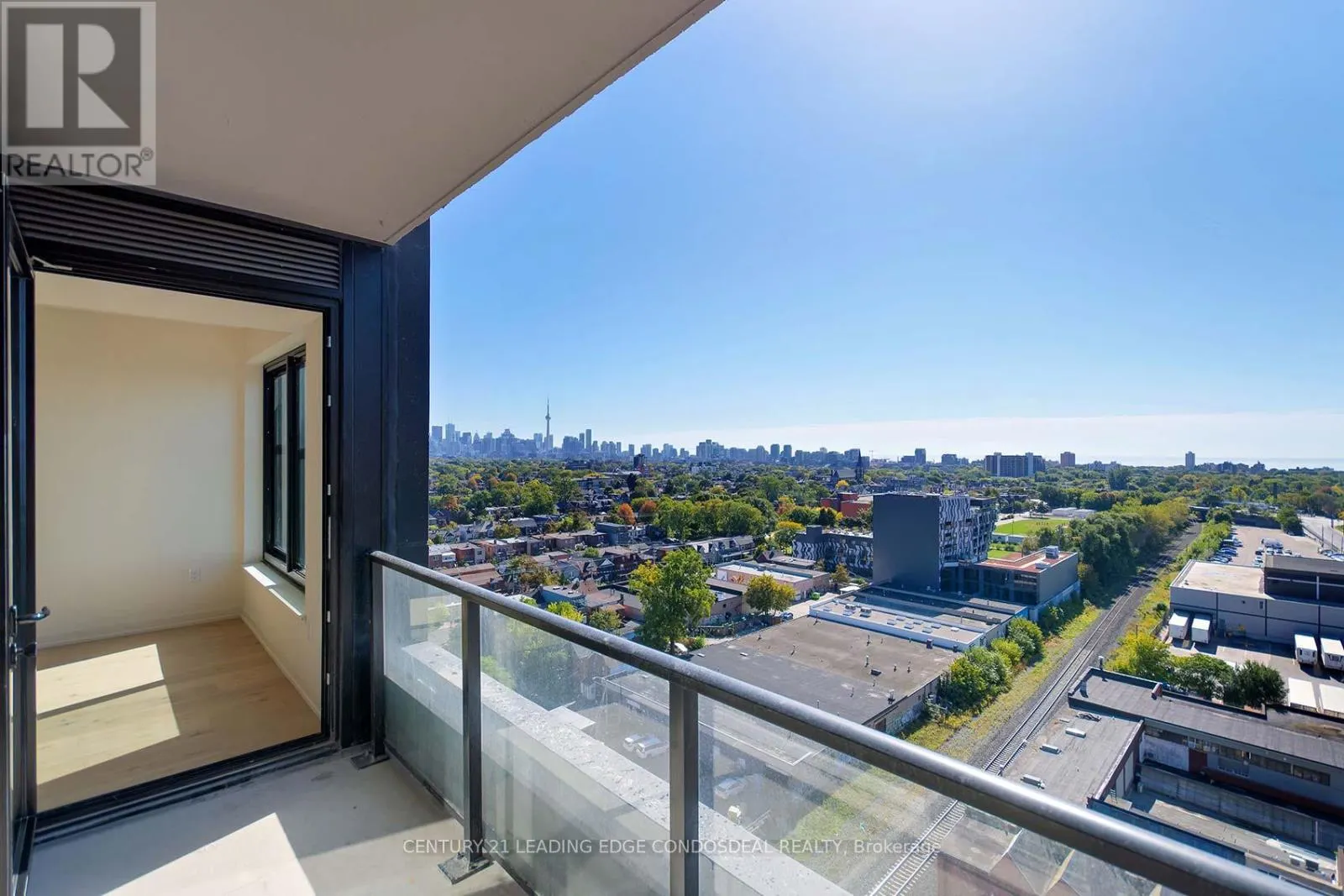 1402 - 181 STERLING ROAD