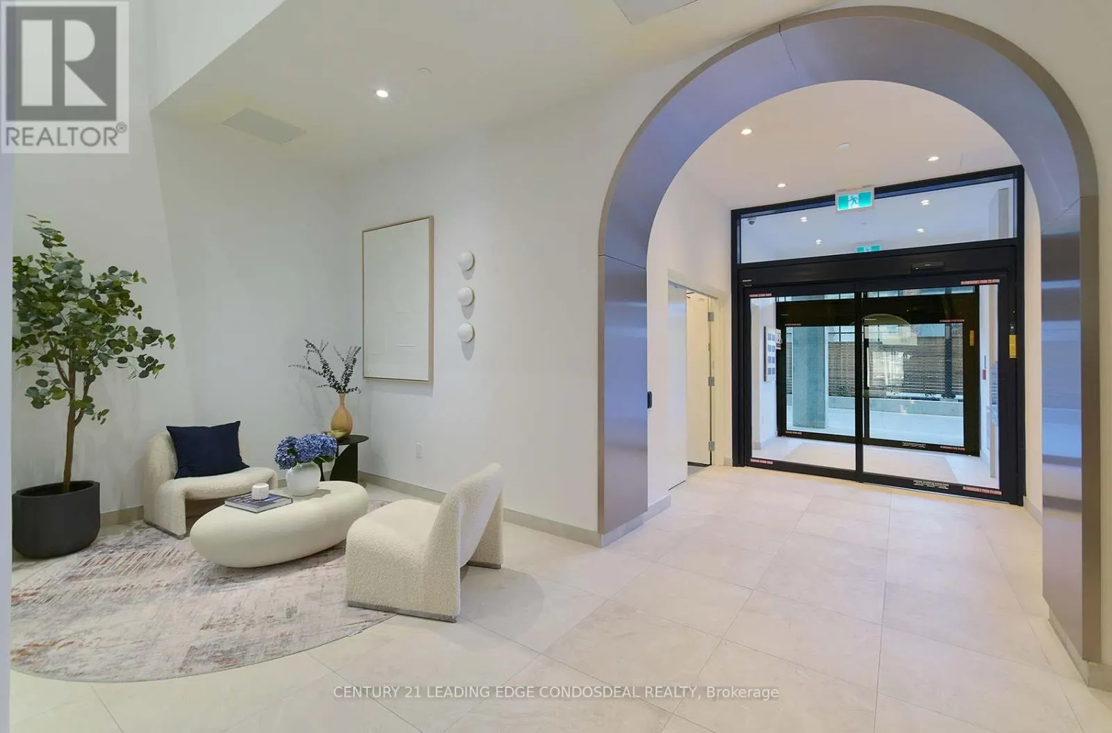 1402 - 181 STERLING ROAD