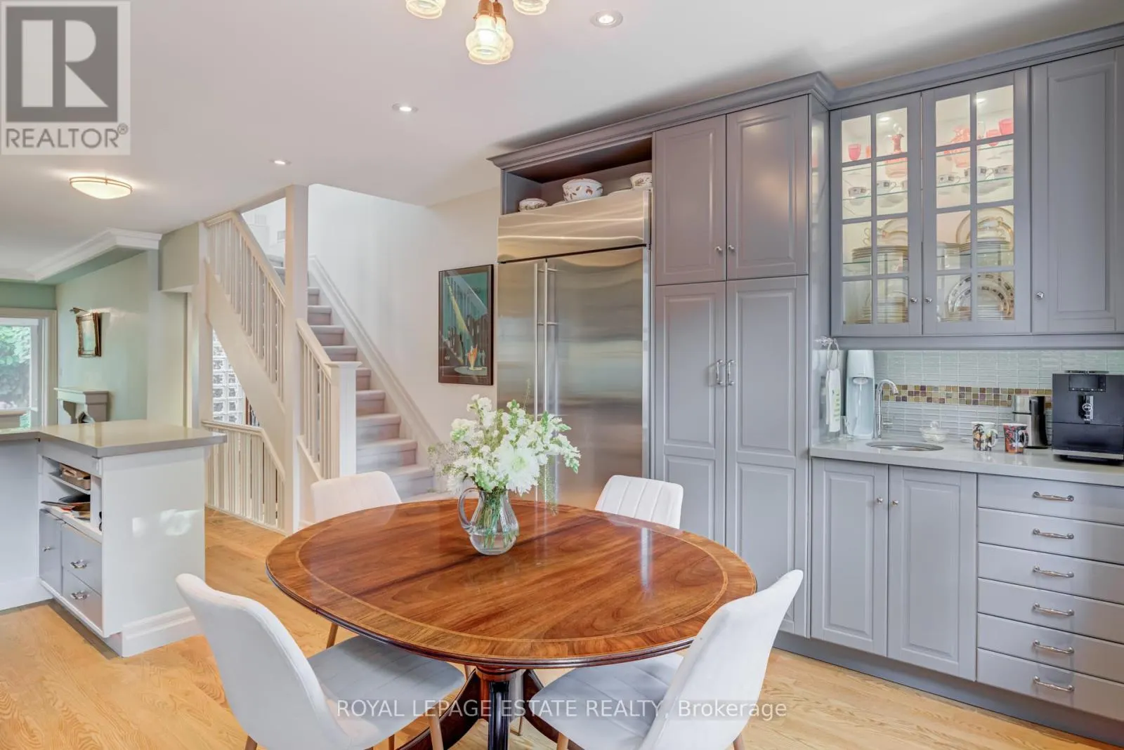 5 WOODSTOCK PLACE