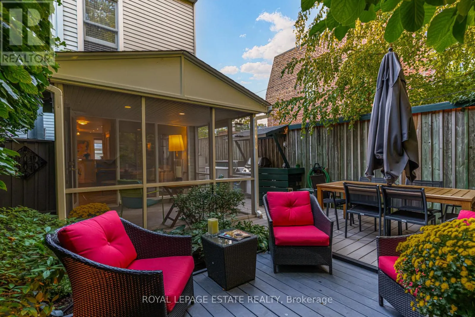 5 WOODSTOCK PLACE