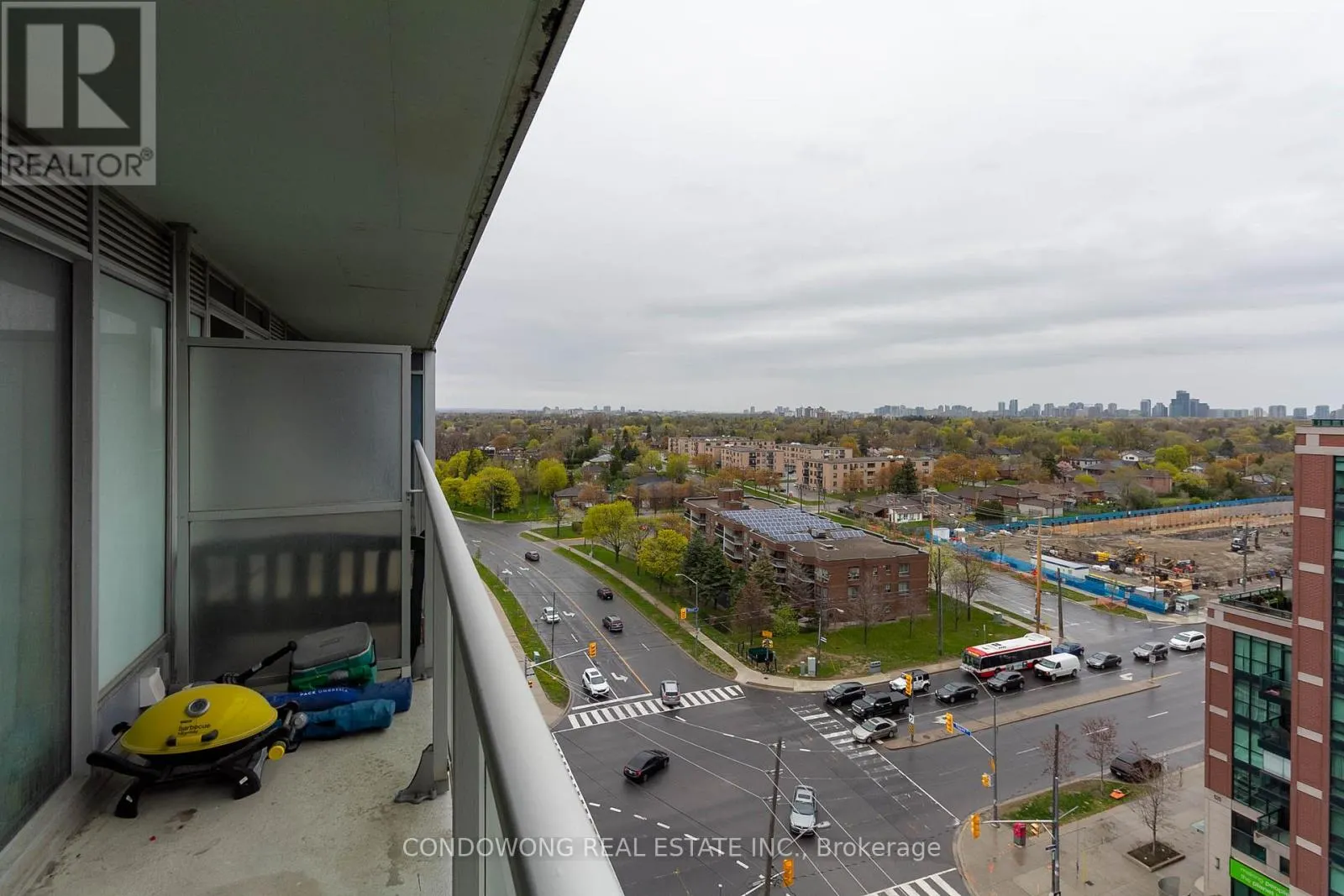 E1005 - 555 WILSON AVENUE