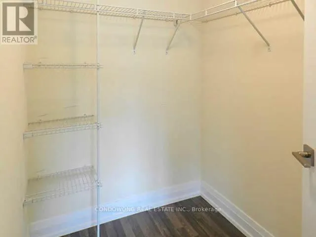 E1005 - 555 WILSON AVENUE