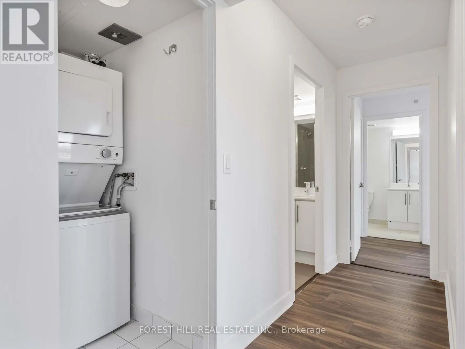 510 - 58 ORCHARD VIEW BOULEVARD