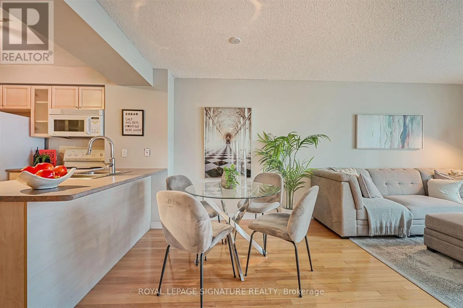 505 - 410 QUEENS QUAY W