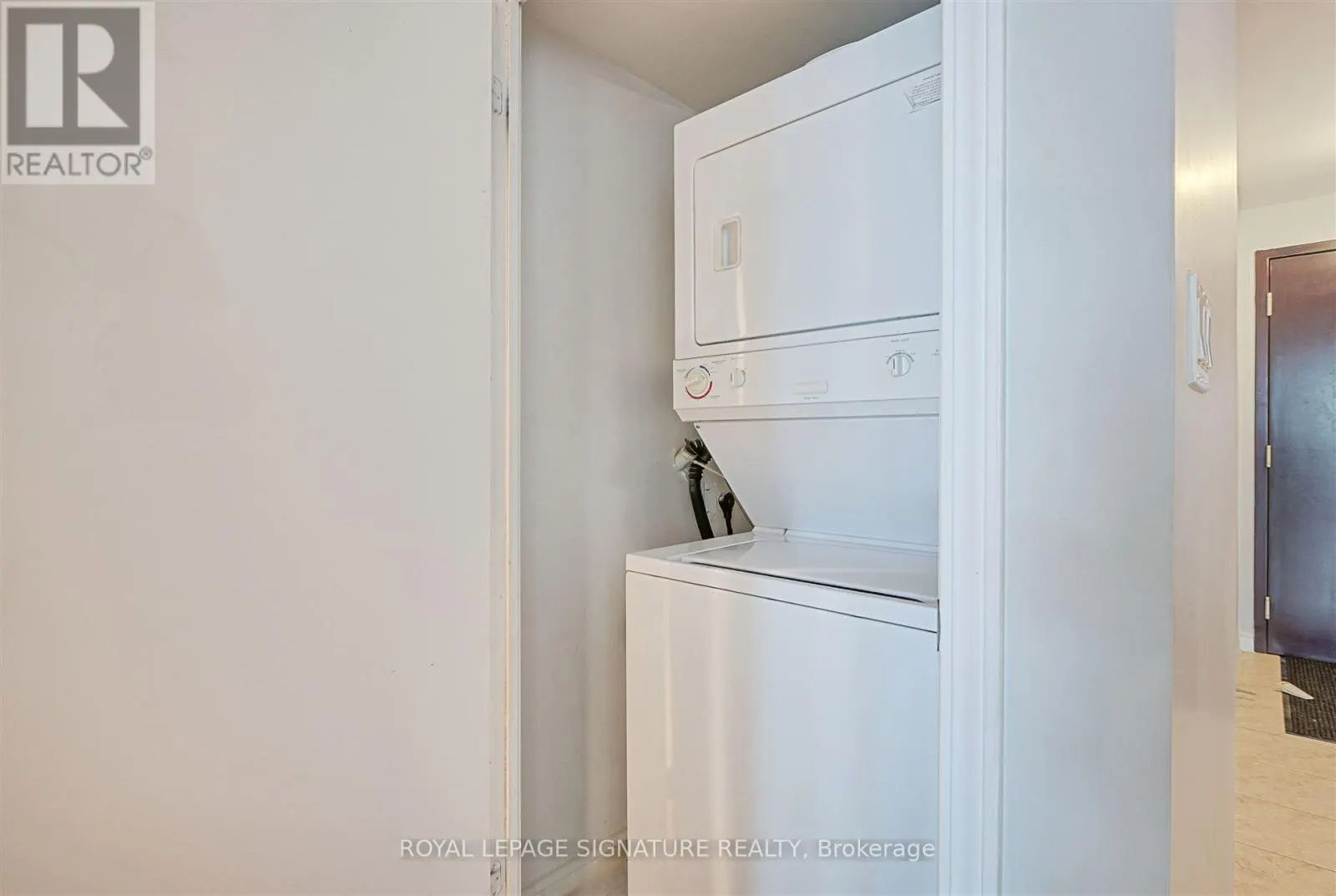 505 - 410 QUEENS QUAY W